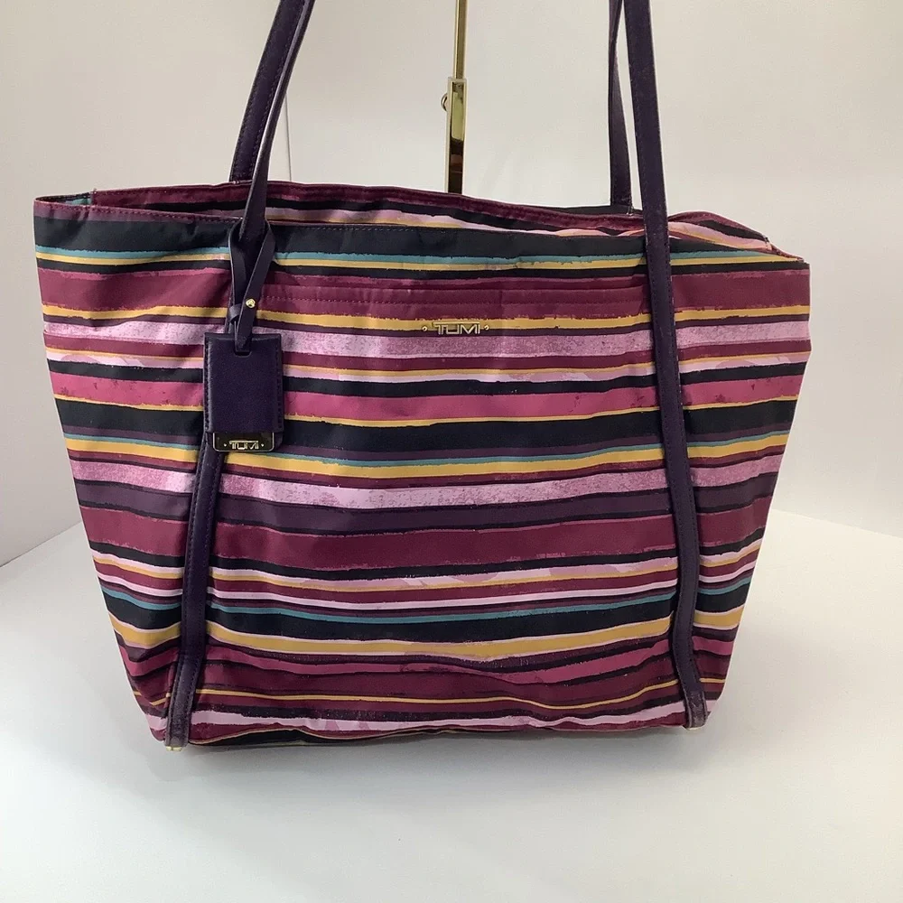 Tumi Voyageur Q Tote Bag